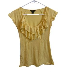 💛 Banana Republic Factory shirt with ruffles